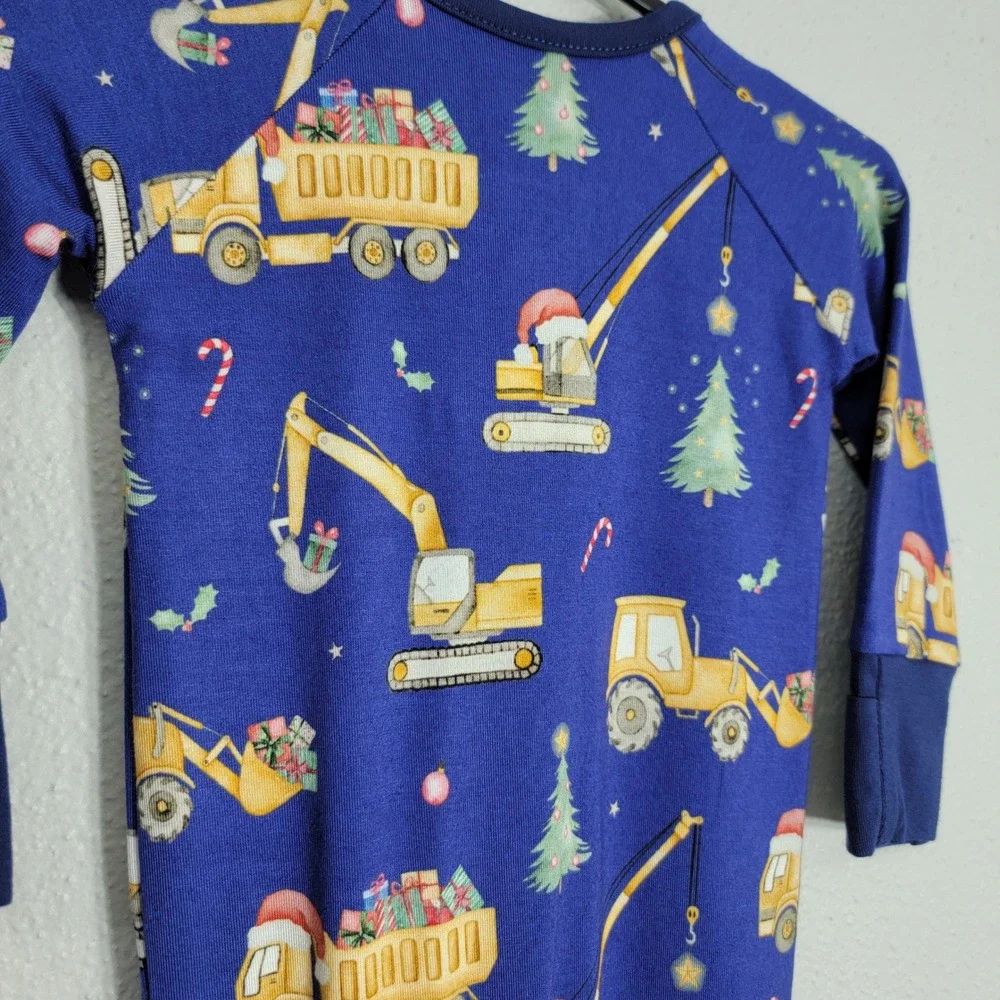 William & Ryan Bamboo Newborn Zippy Pajamas Christmas Construction Trucks Blue